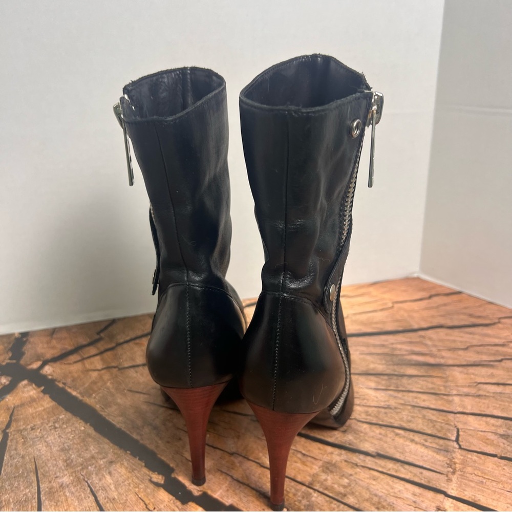 DMSX By Donald J Pliner Black Leather Women's 8M Zip up High Heel Boots‎ - Picture 7 of 7